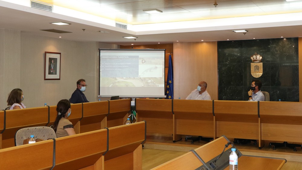 La Junta de Gobierno Local aborda de Obras Públicas y Urbanismo y analiza el Plan de Sostenibilidad del área de Turismo