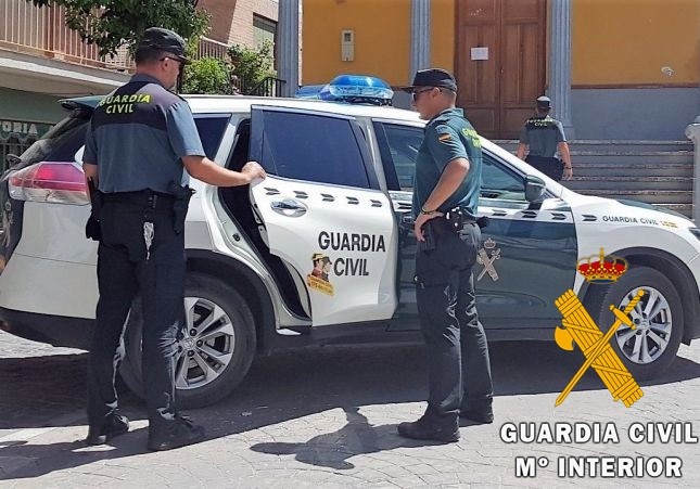 Detenidas tres personas por delito de robo con violencia e intimidación en Berja