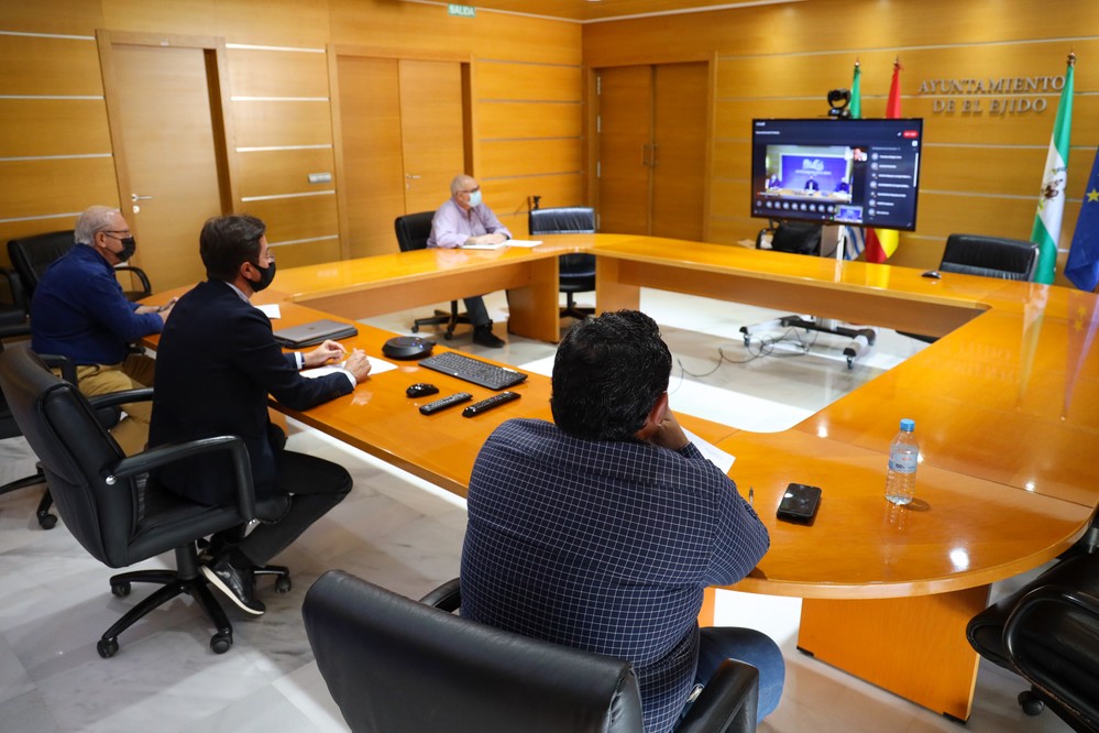 Francisco Góngora participa en una videoconferencia sobre la campaña acerca del Compromiso Blanco de la Junta de Andalucía