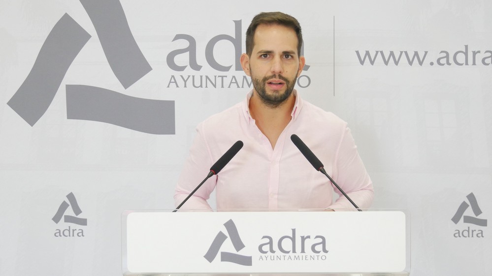 Crespo destaca la “transparencia” en el acceso a la información y acusa a Piqueras de “faltar a la verdad”