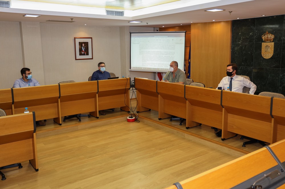 La tarifa del agua en El Ejido no subirá en 2021 tras el rescate del servicio que prestará DUE