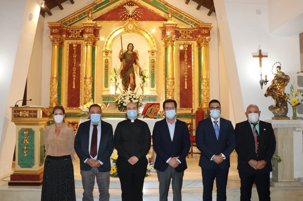 Pampanico celebra una Santa Misa en honor a su patrón, San Rafael Arcángel