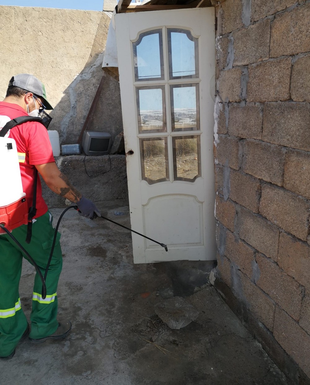 El Ayuntamiento sigue atendiendo con motivo del Covid-19 los servicios básicos de las personas en situación vulnerabilidad y con escasos recursos que residen en las zonas de asentamientos