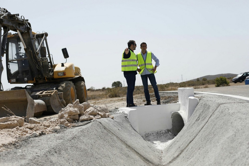 Diputación aprueba ayudas para mejorar la carretera que une El Ejido con Balanegra