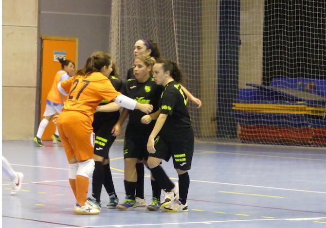 El sénior Femenino se impone 1-3 al Villa de Fines