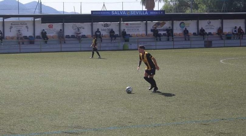 Aplazado el partido entre San Pedro y Berja CF