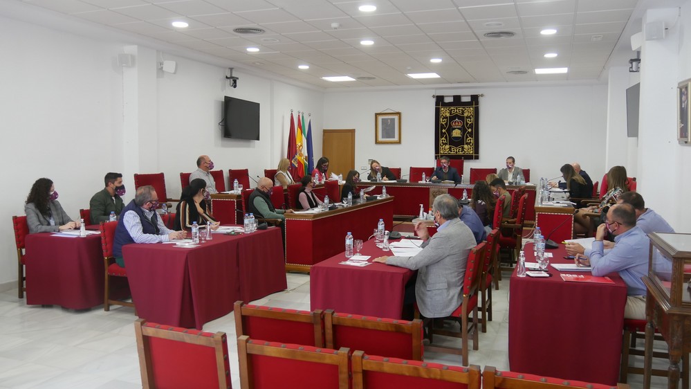 El Ayuntamiento de Adra rebaja el tipo de gravamen del IBI para 2021