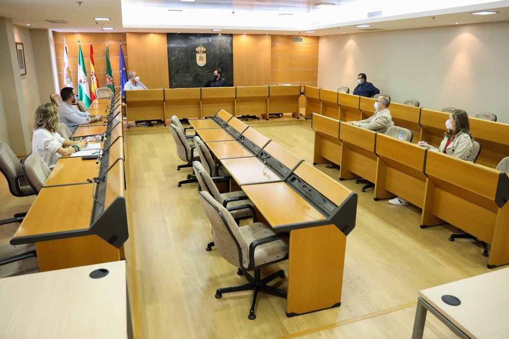 La Junta de Portavoces repasa la situación sanitaria del COVID-19, los ejes generales del presupuesto municipal y la campaña de comercio de proximidad