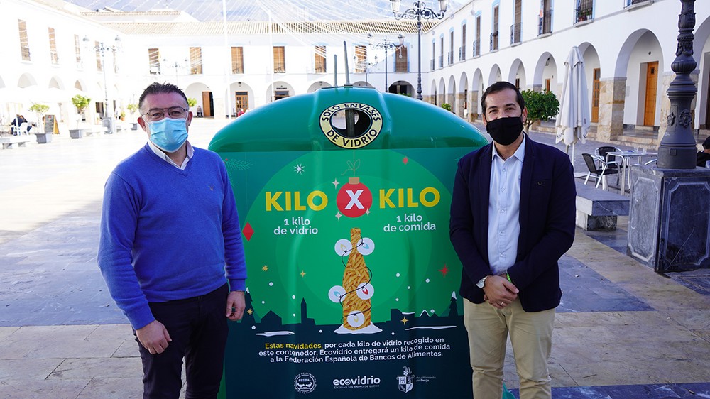 Berja y Ecovidrio reta a los vecinos a intercambiar el vidrio por alimentos para los Bancos de Alimentos