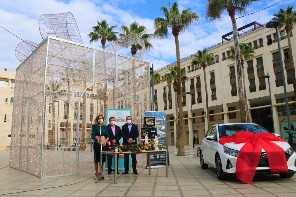 Comercio presenta sus actividades para esta Navidad para incentivar las compras en locales del municipio