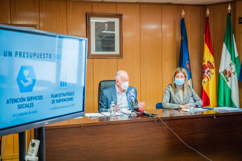 Roquetas de Mar presenta unos presupuestos “realistas, equilibrados y vivos”, enfocados a los Servicios Sociales