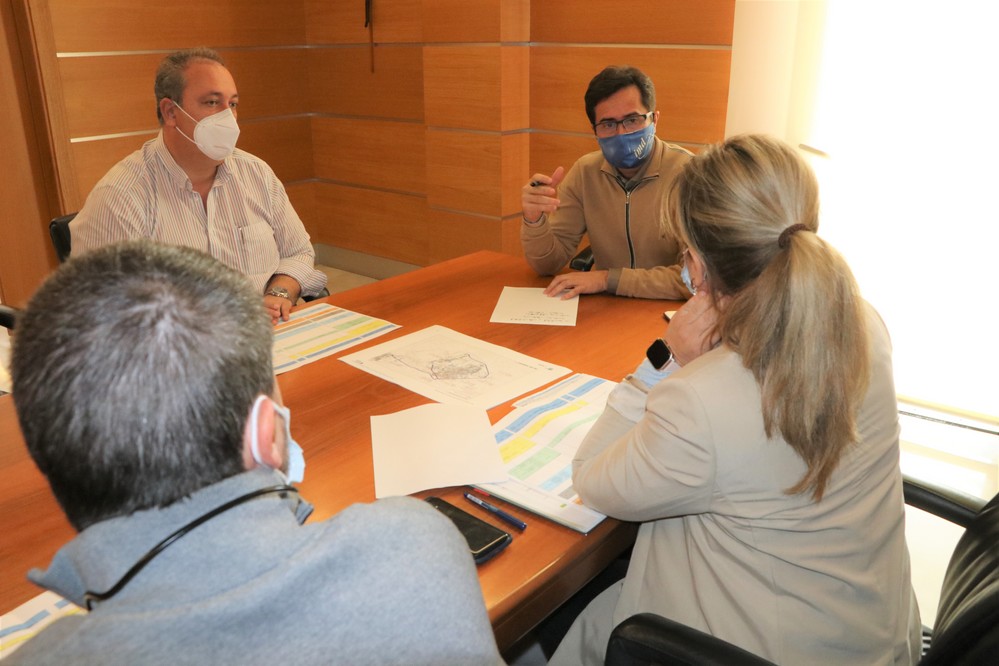 El Ayuntamiento de El Ejido destina más de 700.000 euros para la regeneración y refuerzo de pavimentos viales en el municipio