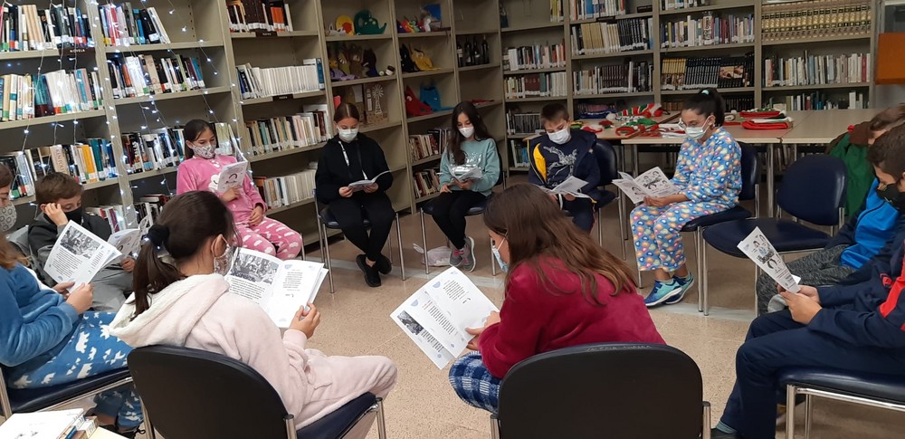 Las Bibliotecas de Vícar celebran un Día de la Lectura en Andalucía lleno de poesía