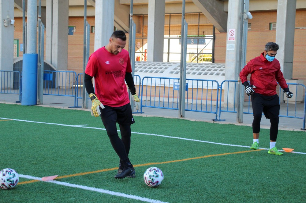 Wilfred ya entrena junto a sus compañeros del CD El Ejido