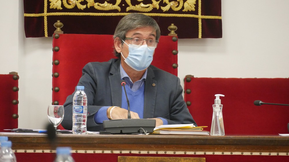 Aprobada las ordenanzas que regulan la concesión de los puestos del renovado Mercado de Adra