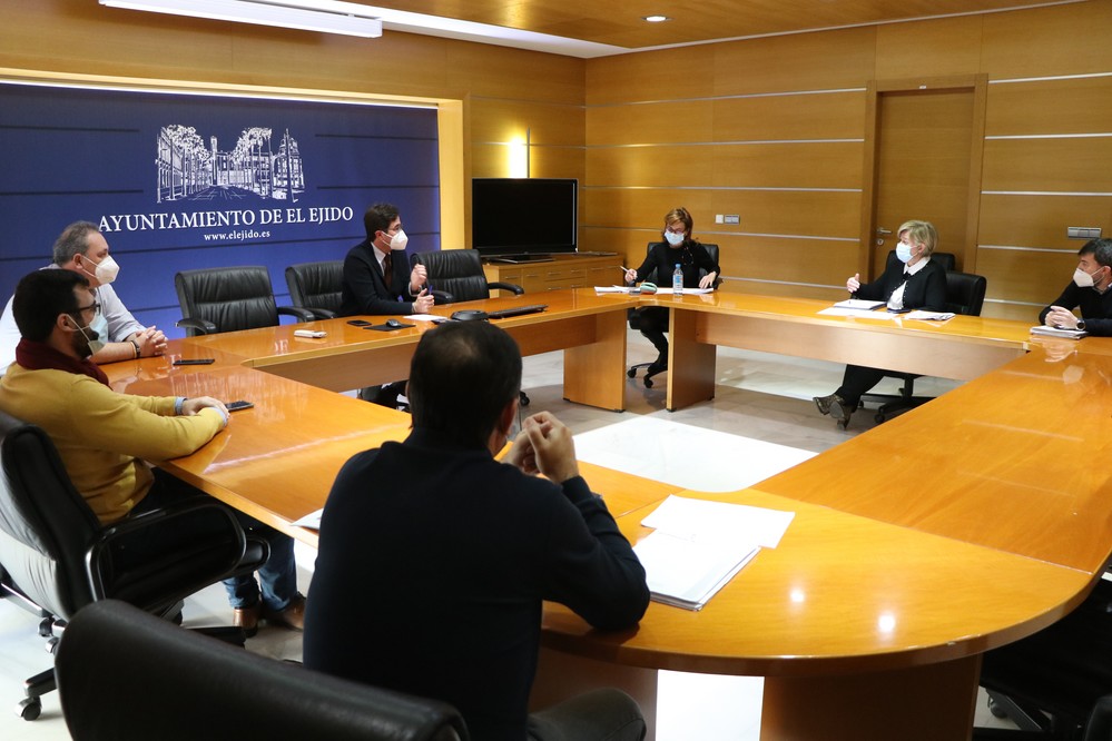 El impulso de la ‘Smart City y Gobierno abierto’ centran la última reunión de seguimiento de los proyectos EDUSI de El Ejido