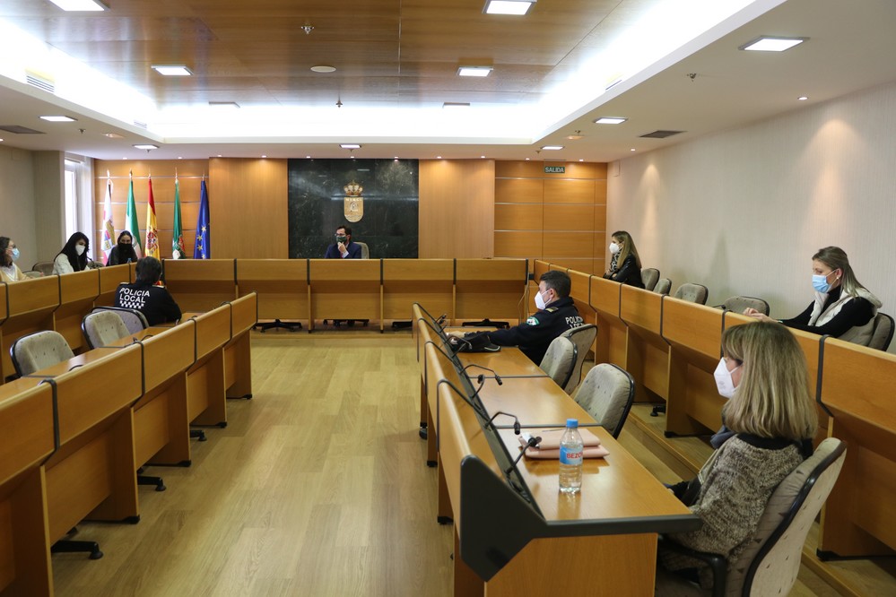 El Ejido endurece los controles en el cumplimiento de las medidas COVID-19 e intensifica la desinfección en zonas de mayor tránsito