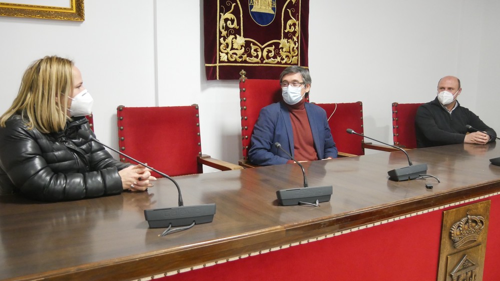 Luz verde al Presupuesto Municipal de Adra para este 2021, centrado en la lucha contra la COVID-19