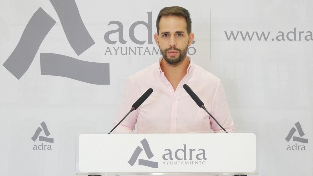 Ayuntamiento de Adra lanza un nuevo paquete de medidas fiscales en apoyo de empresarios locales