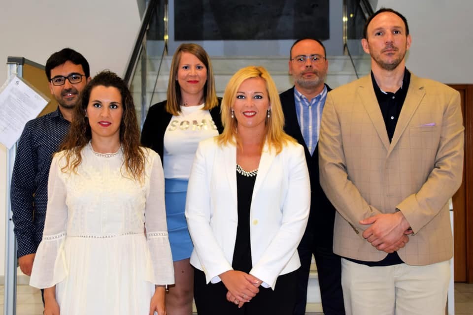 El PSOE de Adra llama “irresponsable” al alcalde al organizar una excursión a Sierra Nevada pese al cierre perimetral por Covid