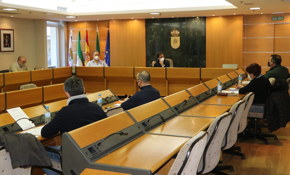 El alcalde dicta un bando en el que solicita responsabilidad a toda la población de El Ejido y el cumplimiento de las medidas de prevención frente al COVID-19