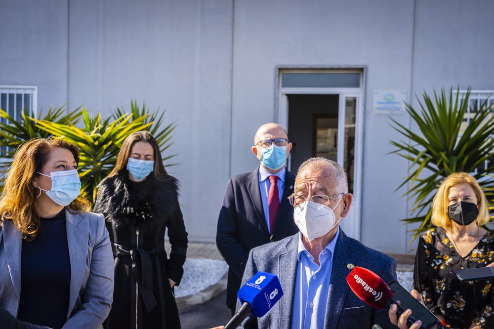 Gabriel Amat expresa su satisfacción tras el anuncio ayer del presidente de la Junta sobre la licitación del Hospital