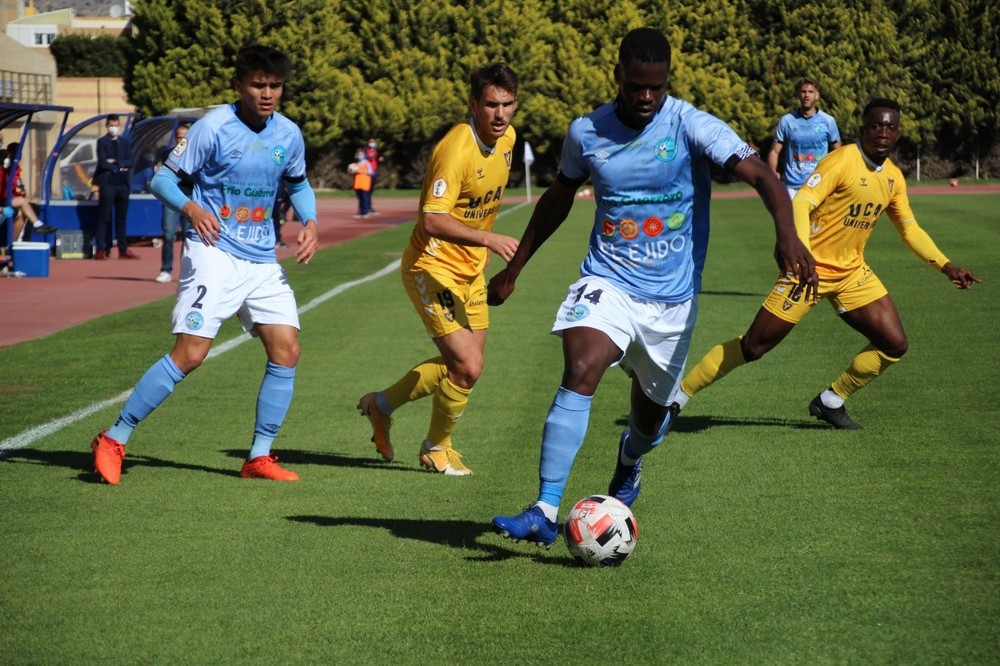 El CD El Ejido acaricia la victoria ante un UCAM Murcia que logró igualar