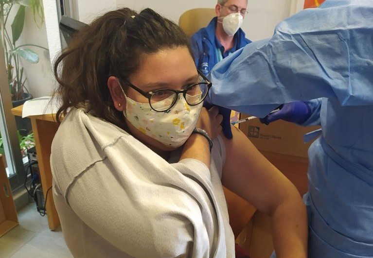 El Centro Ocupacional de Adra recibe las primeras vacunas contra la COVID-19