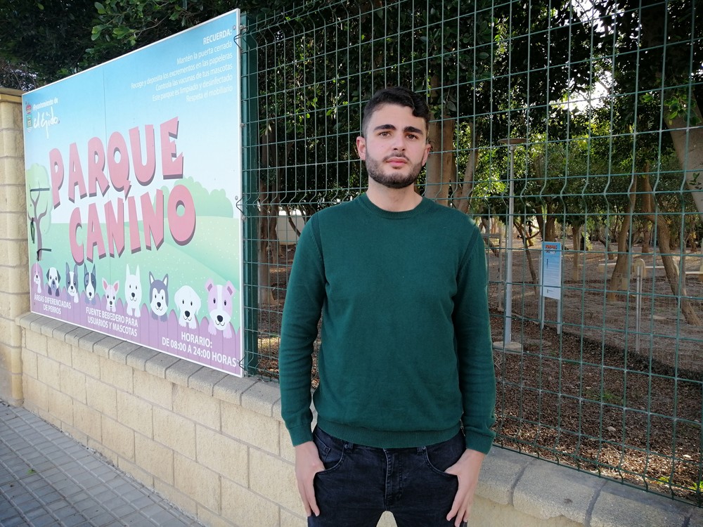 Juventudes Socialistas de El Ejido propone la creación de un refugio y más zonas de esparcimiento para las mascotas del municipio