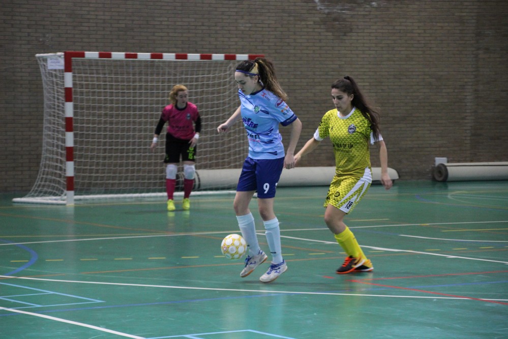 Las de Rubén Roncero se imponen 8-4 a Alcantarilla y se mantienen invictas en este 2021