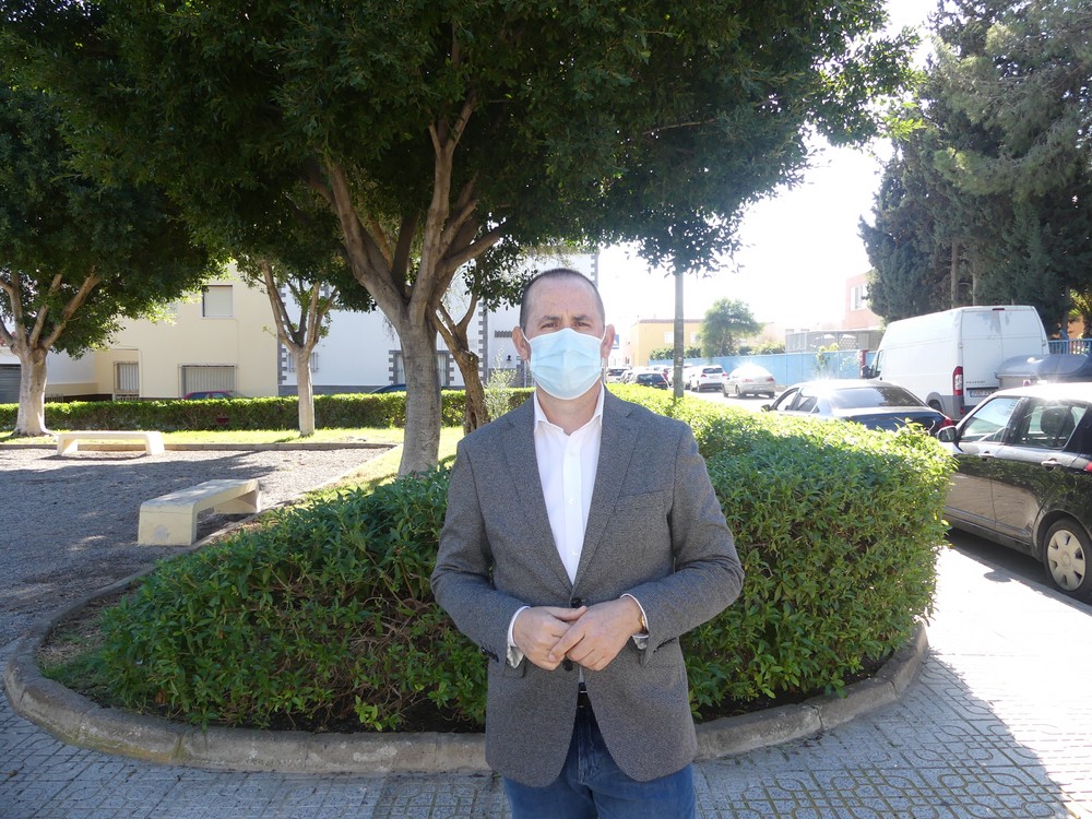 Vargas: “Los 900.000 euros para el IES Francisco Montoya de Las Norias es un paso más en el compromiso de Educación con El Ejido”