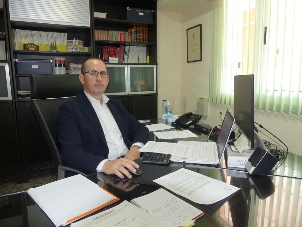 Ciudadanos El Ejido consigue el compromiso del Gobierno local para elevar a 14,60 euros el precio hora de la Ayuda a Domicilio municipal