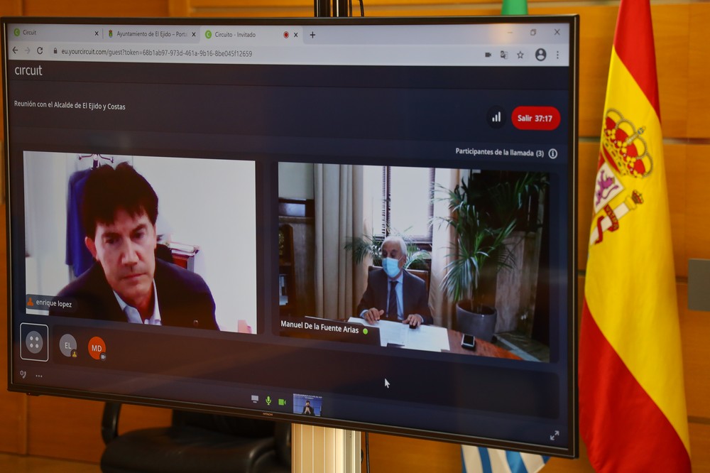 El Ejido, Subdelegación y Costas analizan la situación del frente costero de Balerma y Guardias Viejas