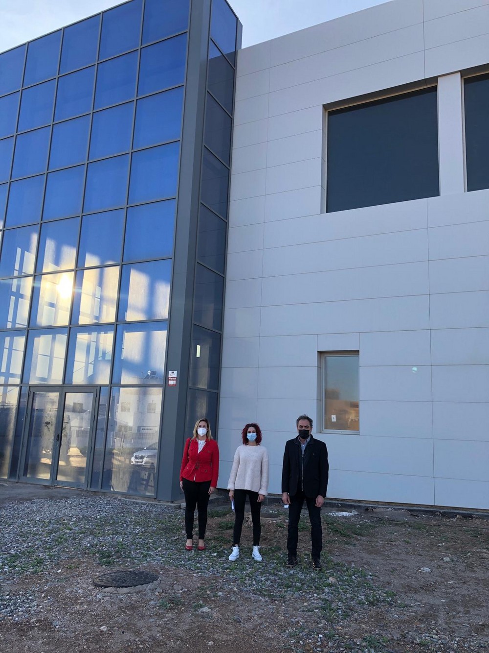 El PSOE urge a la puesta en uso del pabellón deportivo de Balanegra, finalizado desde hace seis meses