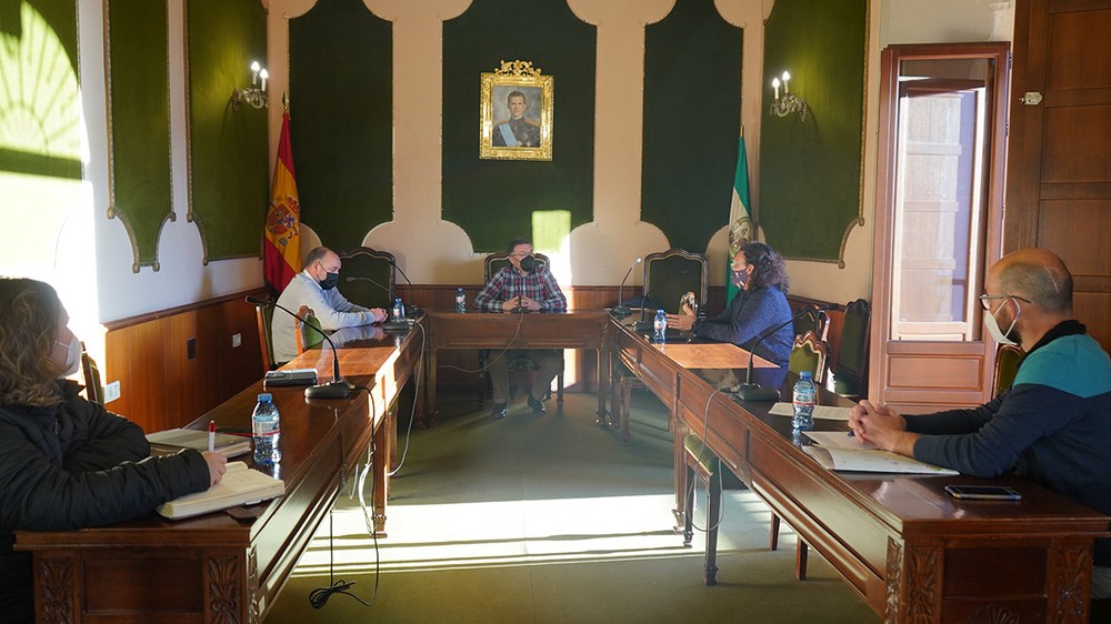 Ayuntamiento de Berja y la UAL firman un convenio para fomentar la recuperación de la Sierra de Gádor