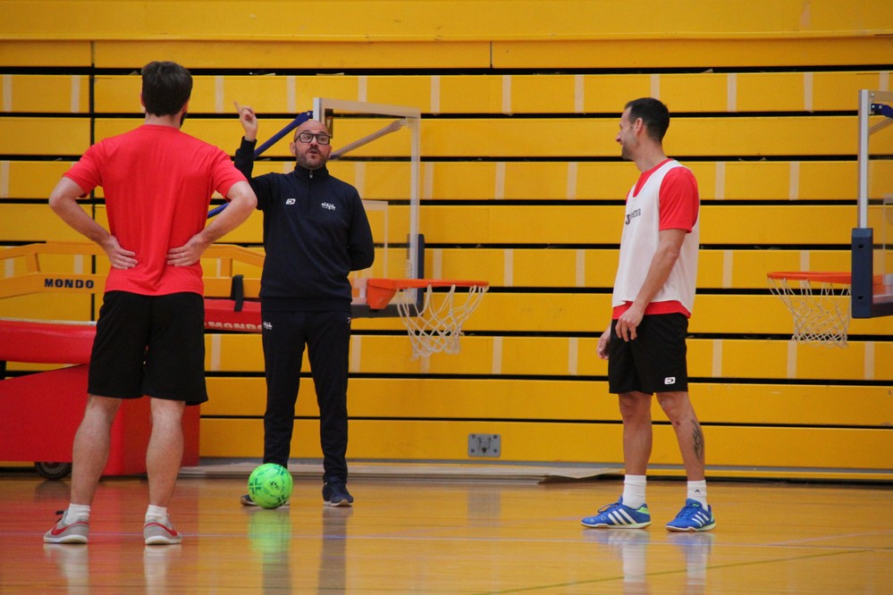 Durán Ejido Futsal vuelve a casa y está arropado por su afición
