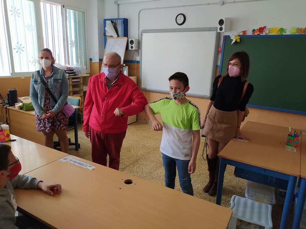 La Federación de Karate reconoce el éxito deportivo del joven karateka vicario, Adrián Berenguer, bronce en el Campeonato Andaluz