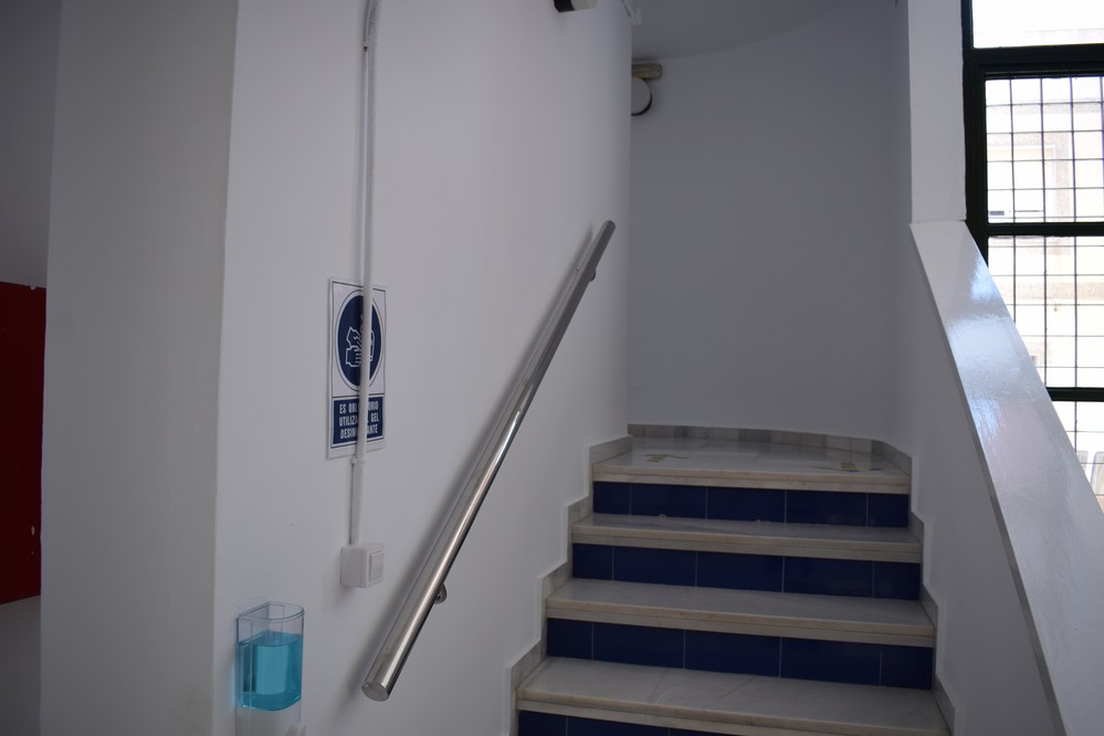 El gobierno ejidense moderniza los sistemas de ventilación del Centro de Adultos ‘Pablo Freire’ y el Centro de Profesores ‘Blas Infante’