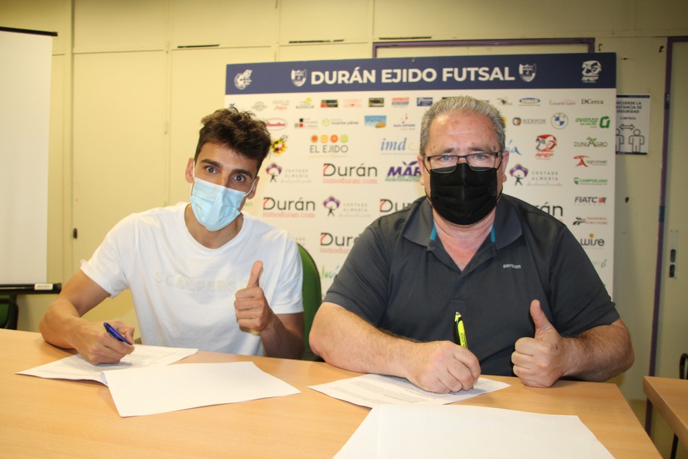 Nacho Gil  seguirá vistiendo de celeste la próxima temporada