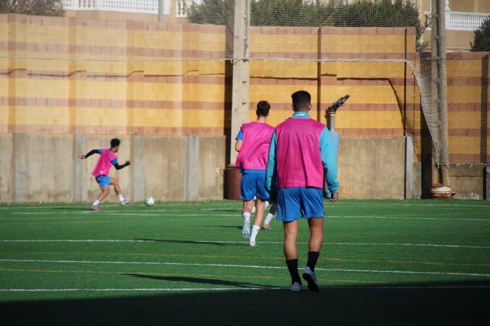 El Berja recibe al líder con el objetivo de hacerse fuerte en casa