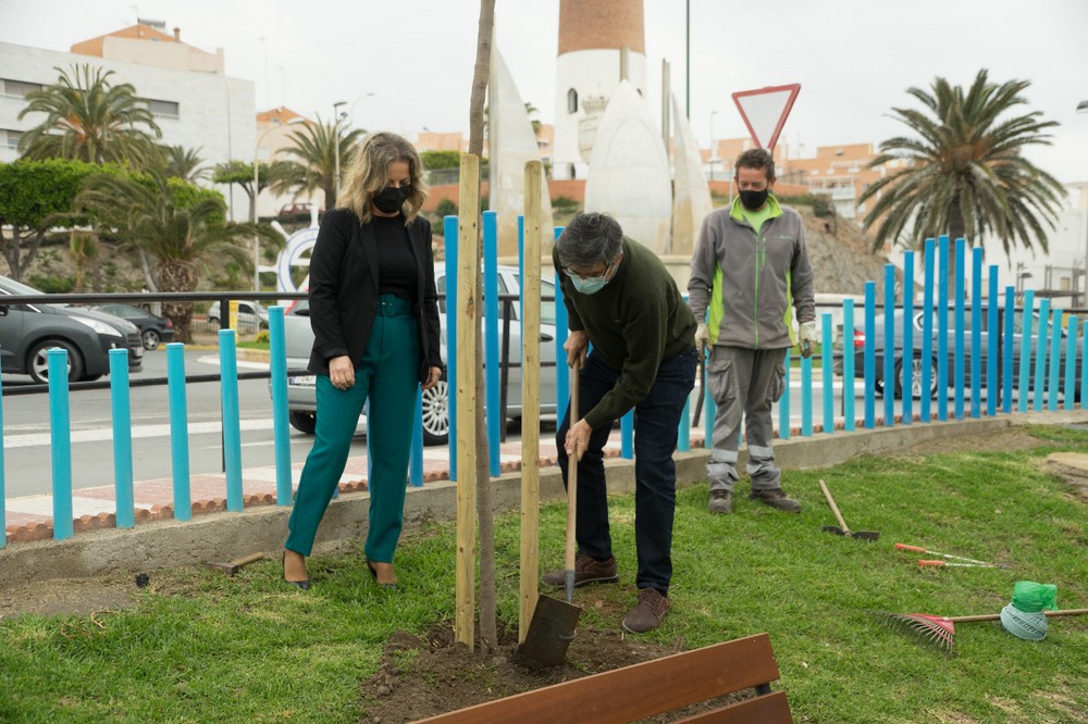 Adra y Diputación se unen a través del Plan Savia para avanzar en un modelo de ciudad más sostenible