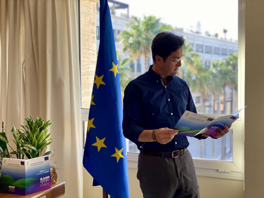 El Ejido se pintará de azul y se llenará de estrellas amarillas para celebrar el próximo 9 de Mayo el ‘Día de Europa’