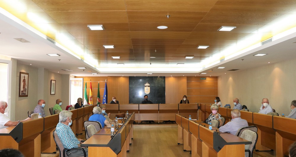 Los Centros de Mayores reabren sus puertas de forma gradual con talleres y actividades para grupos reducidos y bajo todas las medidas de seguridad