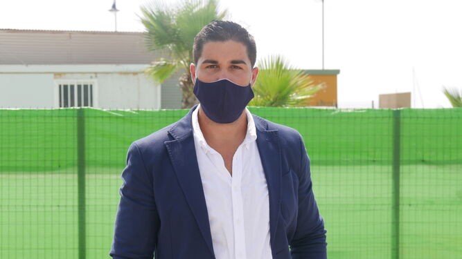 Sánchez asegura que el personal del Ayuntamiento de Adra hace uso de la firma digital