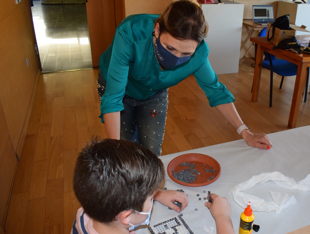 Aprobada la contratación de los servicios para llevar a cabo de forma presencial el programa de Talleres Municipales de Teatro para los próximos dos cursos