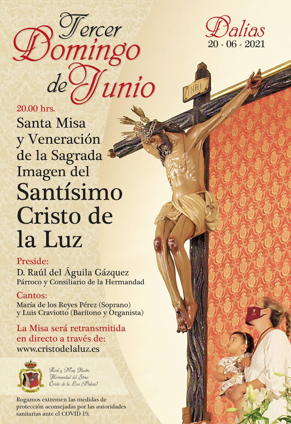 Santa misa y veneración al Cristo de la Luz