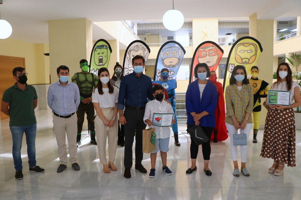 Avanza en Verde y Ayuntamiento de El Ejido enseñan el valor medioambiental del reciclaje a más de 1.300 escolares a través de un original concurso de dibujo