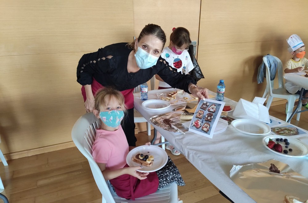 Cultura realiza un Taller de Cocina Infantil para promover hábitos de vida saludables