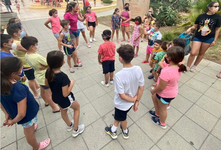 Juegos infantiles y cine de verano para las prefiestas de La Gangosa