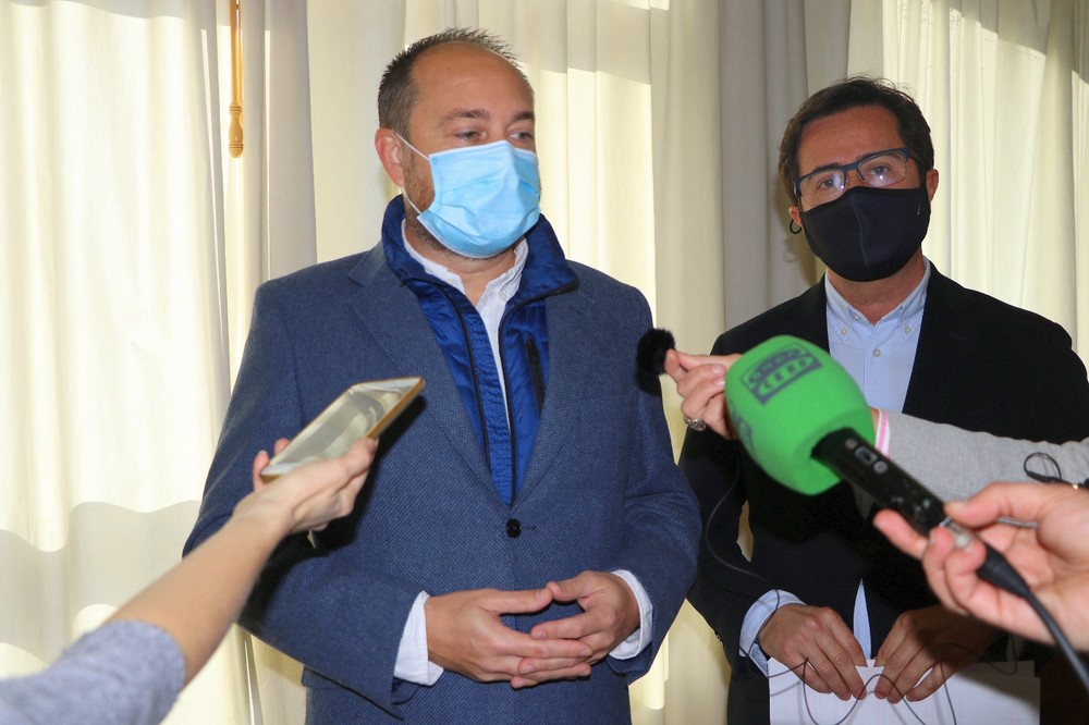 El PP apoya en el Parlamento la creación de un carril peatonal entre El Ejido y Dalías para la peregrinación del Cristo de la Luz